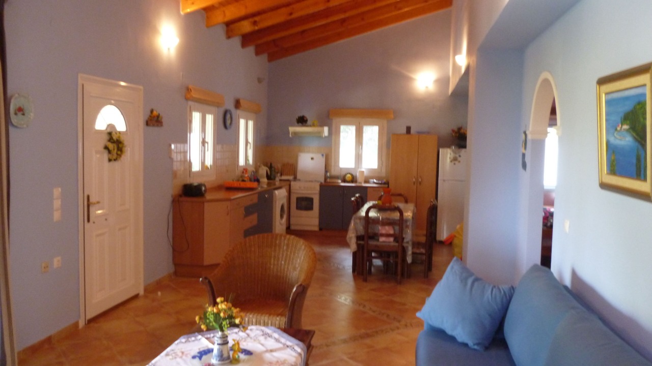 Photo of Livingroom in Agia Pelagia Chlomou
