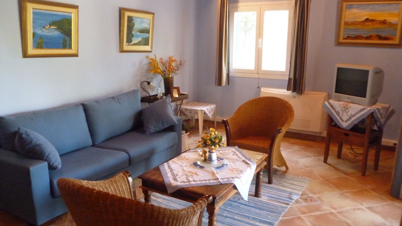 Photo of Livingroom in Agia Pelagia Chlomou