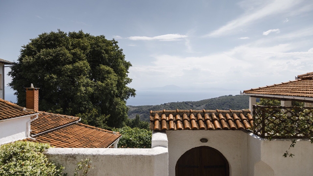 Photo of Outdoor in Mileai