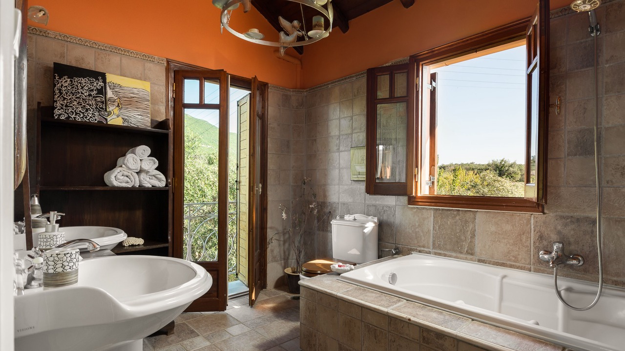 Photo of Bathroom in Agios Matthaios