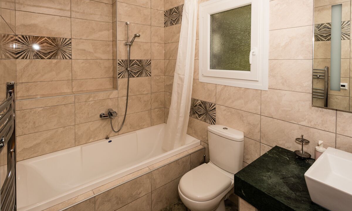 Photo of Bathroom in Nidri