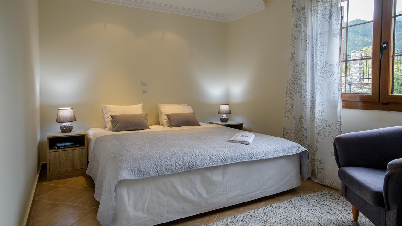 Photo of Bedroom in Dio-Olympos