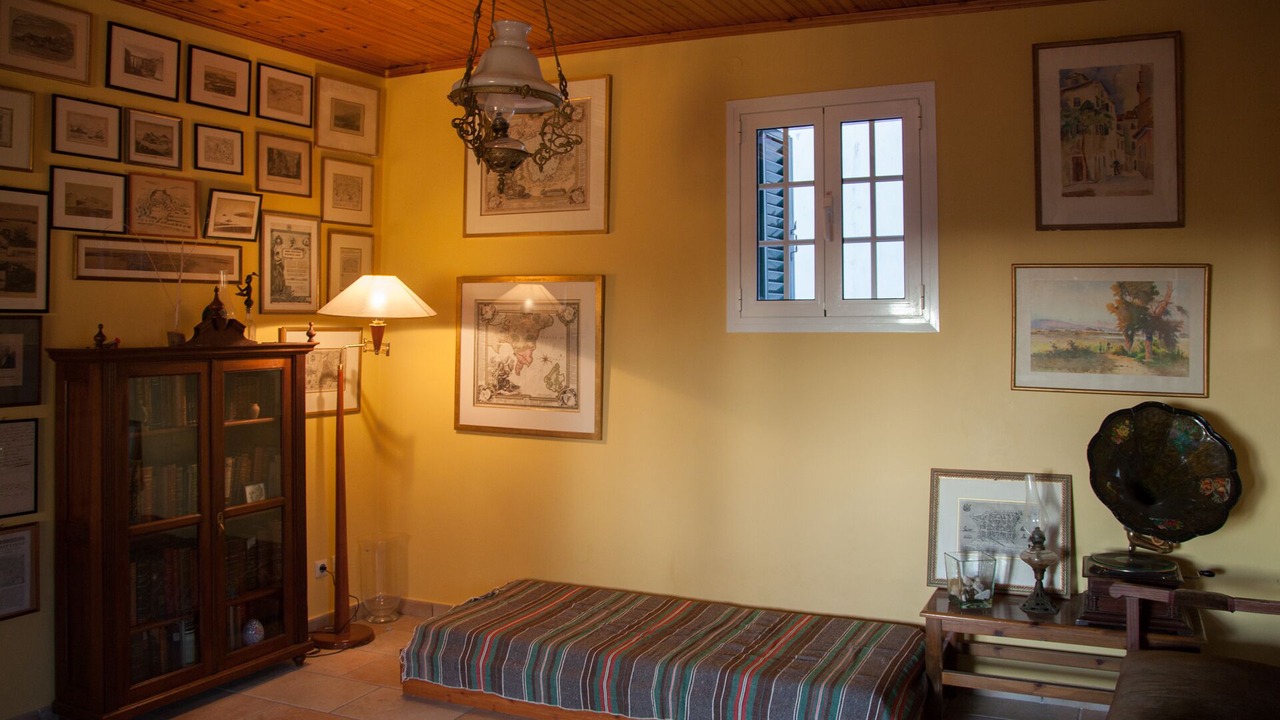 Photo of Bedroom in Kouramades