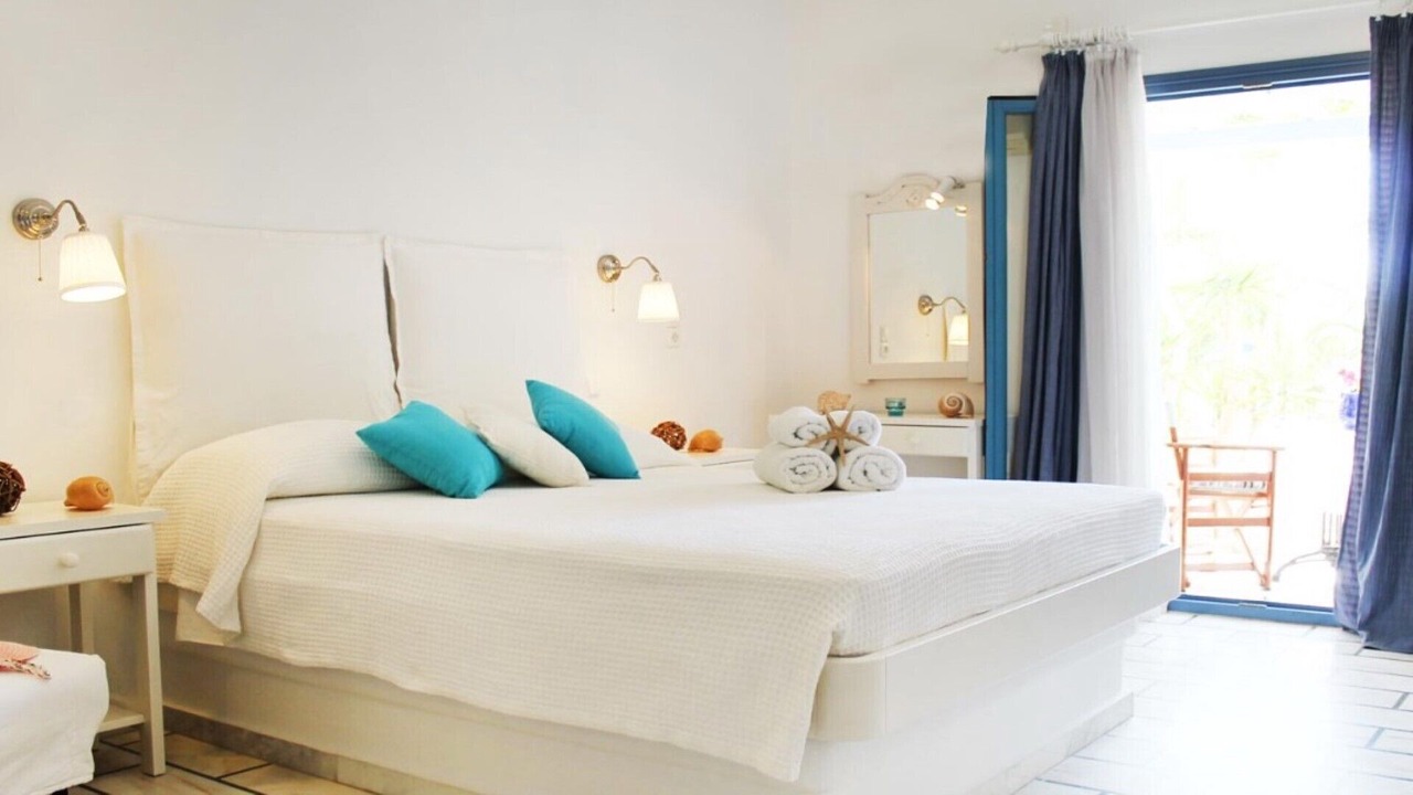 Photo of Bedroom in Drios
