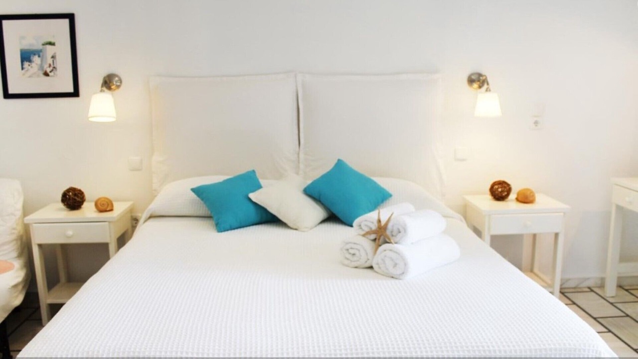 Photo of Bedroom in Drios