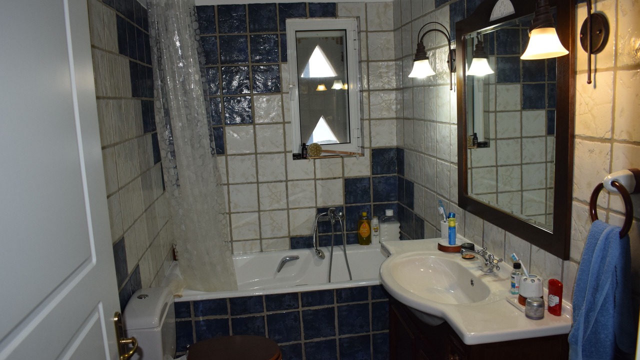 Photo of Bathroom in Lavreotiki