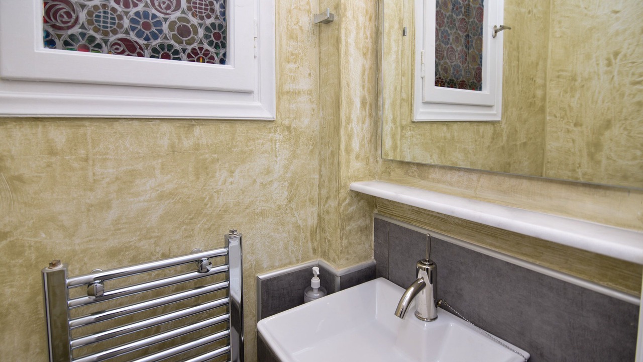 Photo of Bathroom in Makrigianni