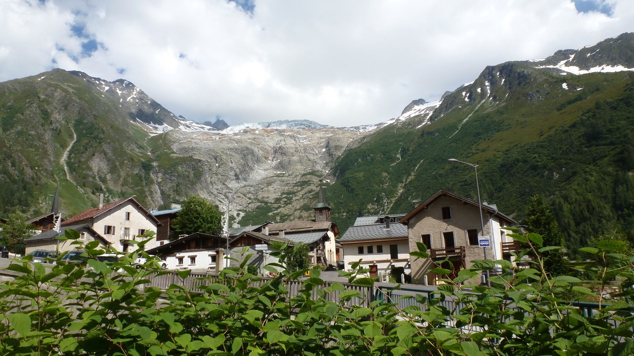 Photo of Outdoor in Le Tour
