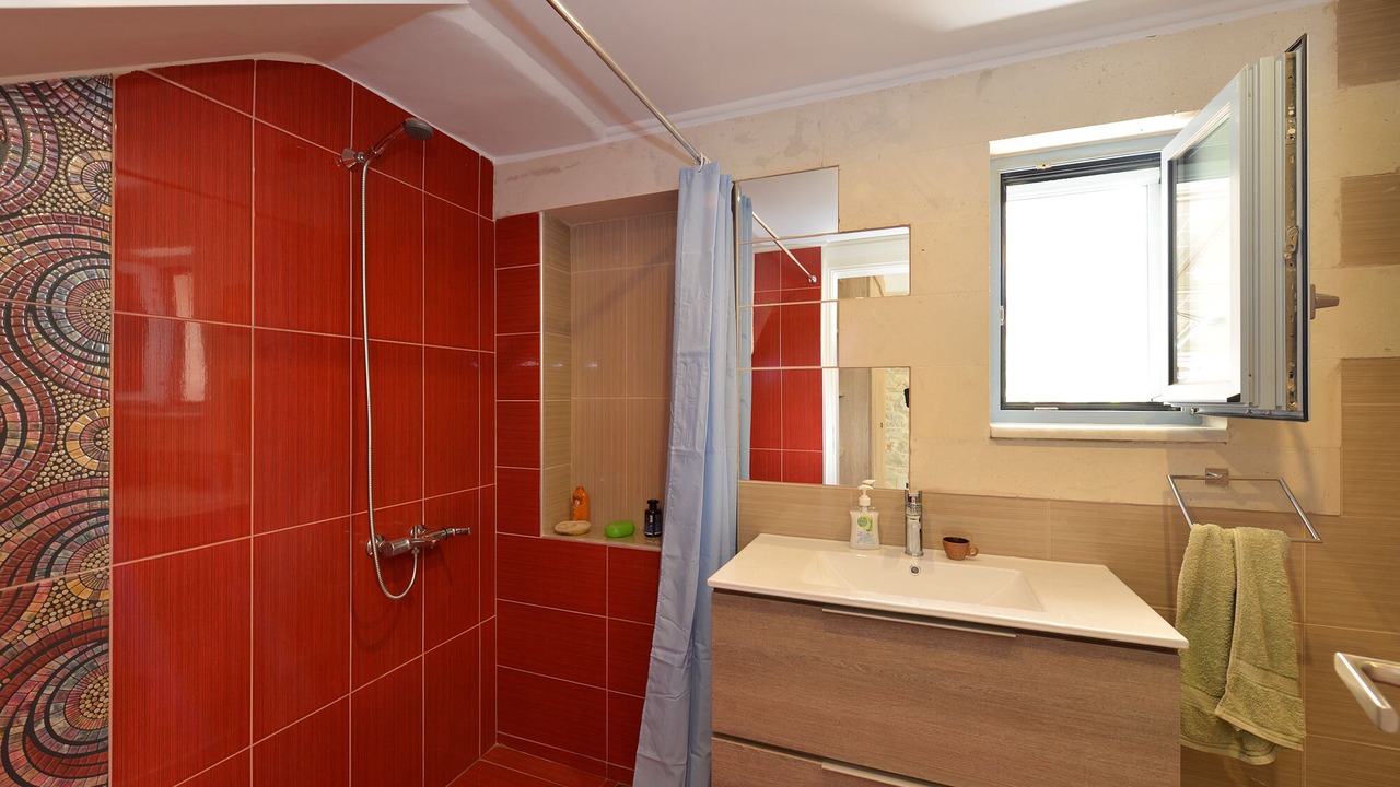 Photo of Bathroom in Kalyves