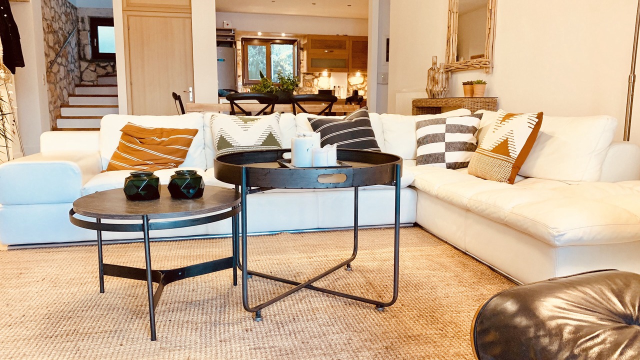 Photo of Livingroom in Erisos