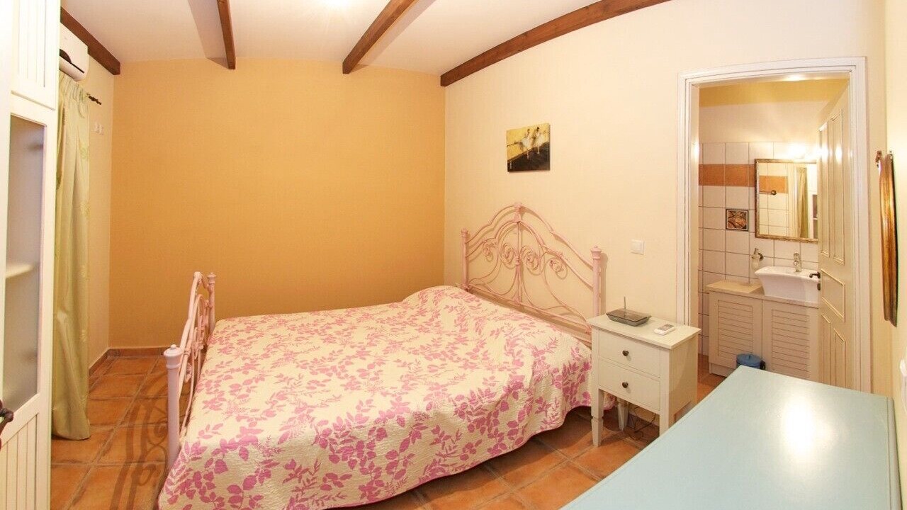 Photo of Bedroom in Kaligata