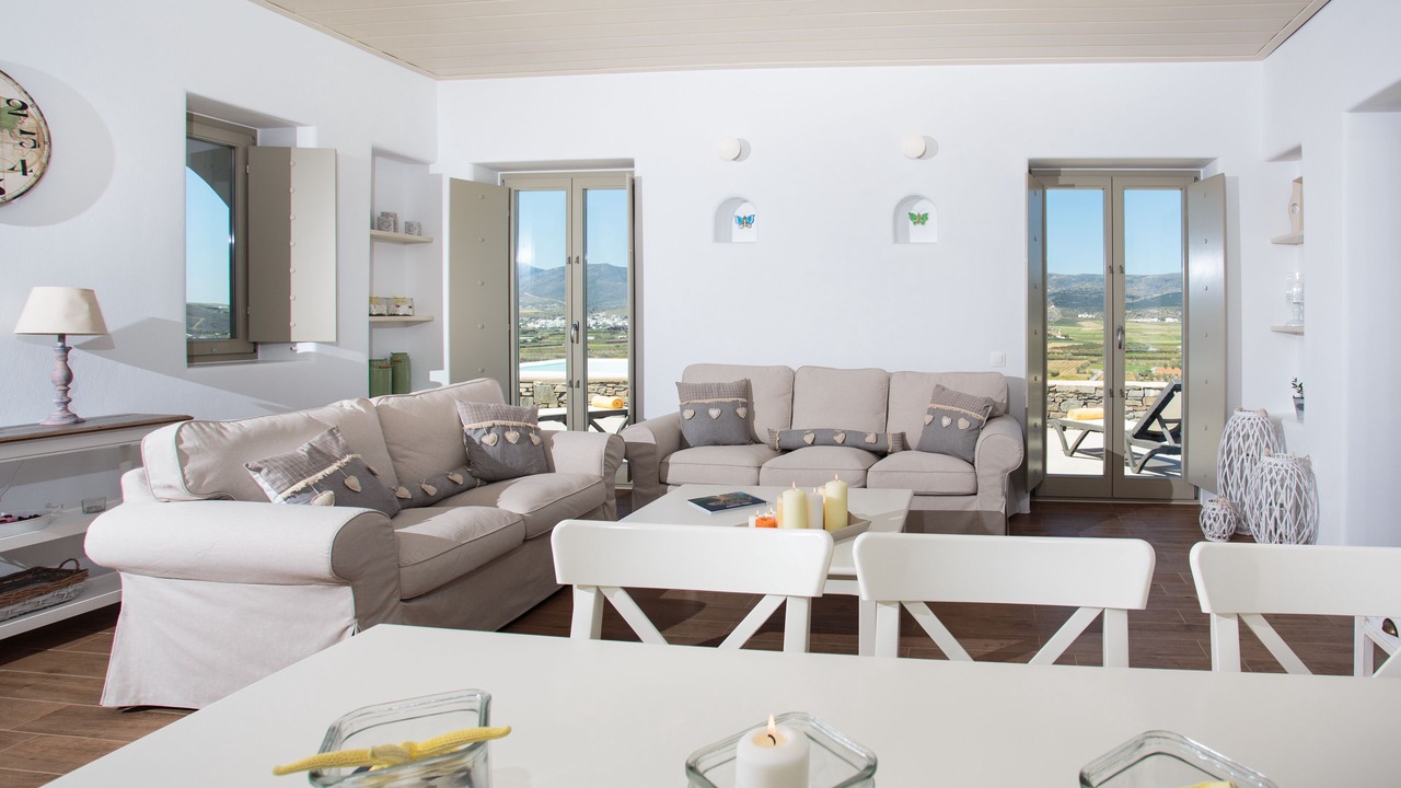 Photo of Livingroom in Paros