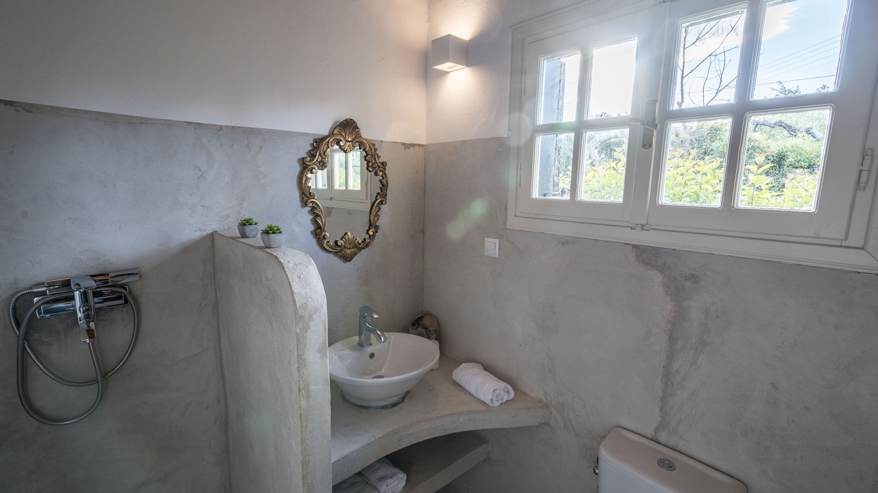 Photo of Bathroom in Vassilatika