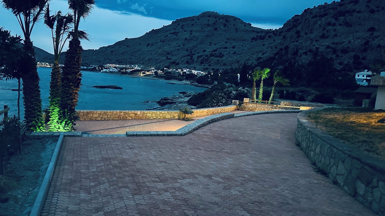 Photo of Others in Pefkos