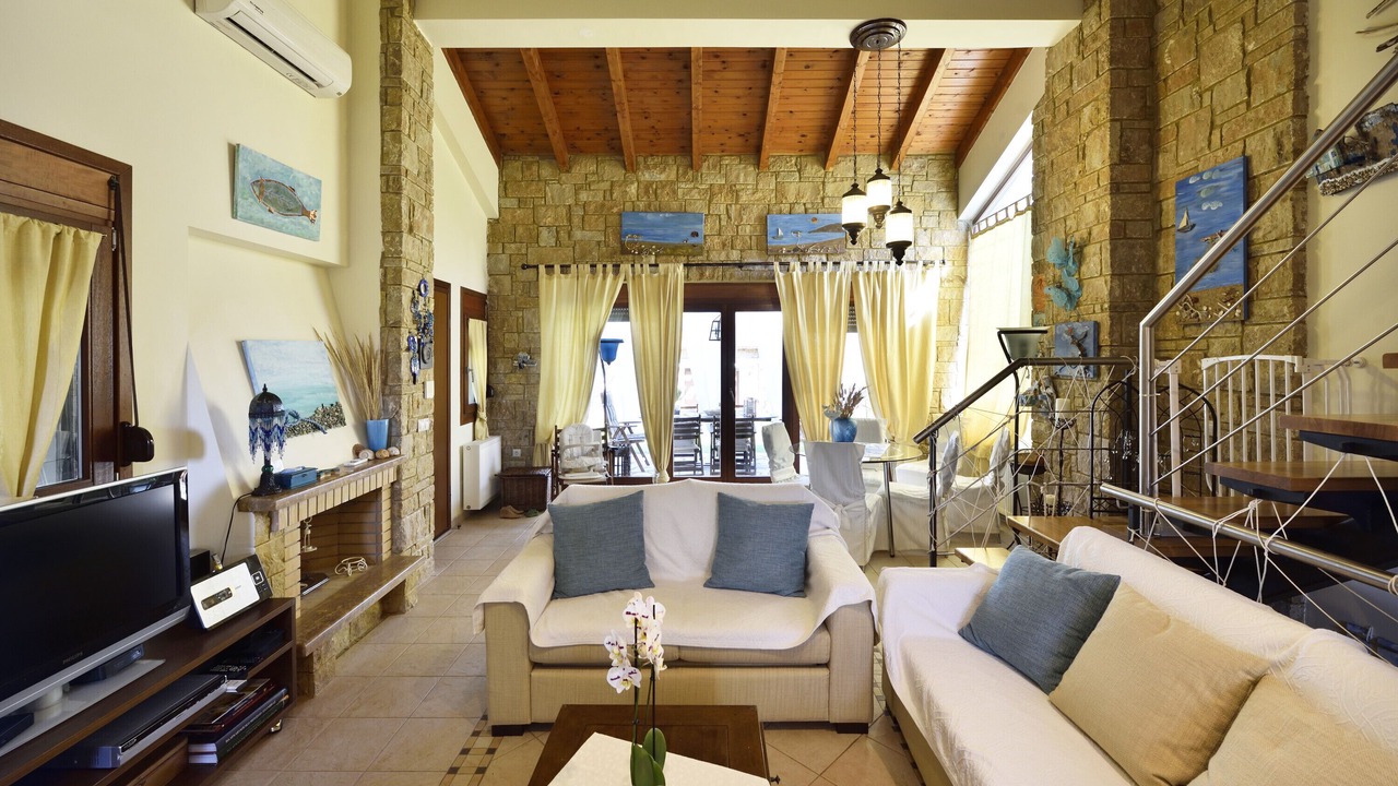 Photo of Livingroom in Kassandra
