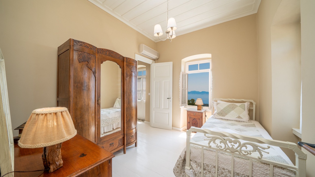 Photo of Bedroom in Markoulata