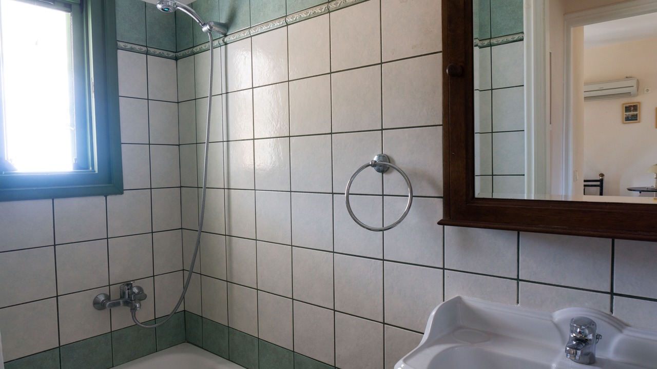 Photo of Bathroom in Rogon