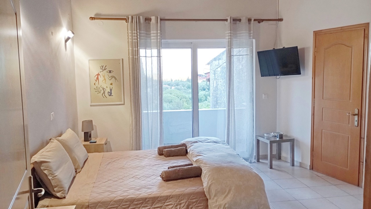 Photo of Bedroom in Doukades