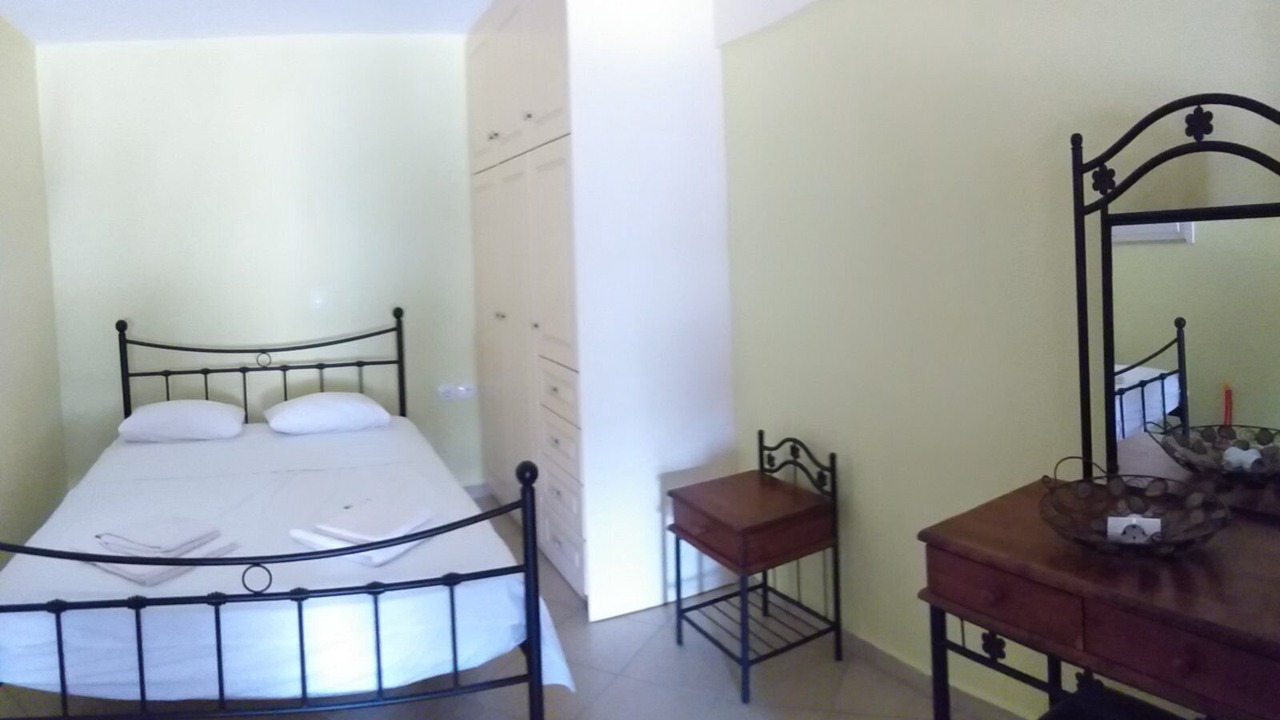 Photo of Bedroom in Volissos