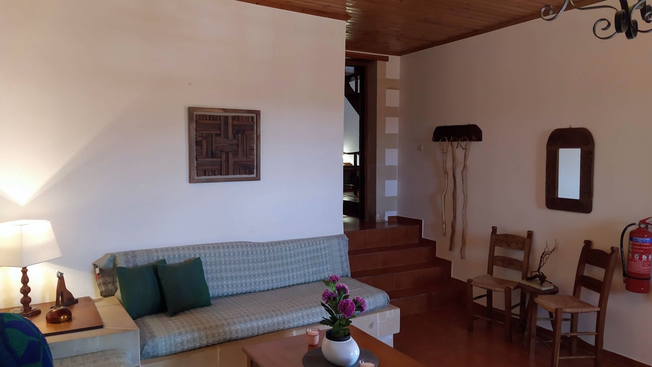 Photo of Livingroom in Makhairoi