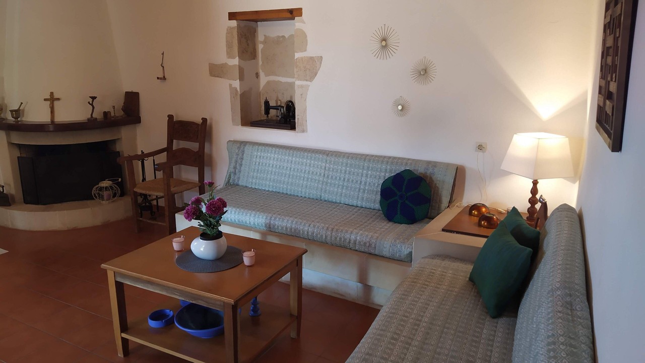 Photo of Livingroom in Makhairoi