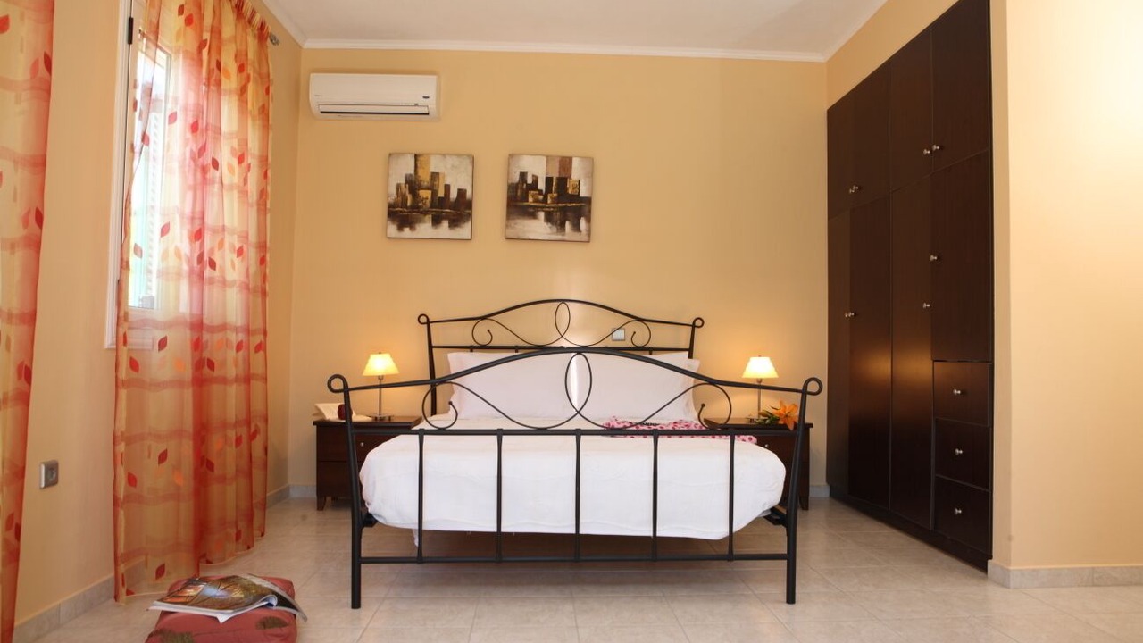 Photo of Bedroom in Evgiros