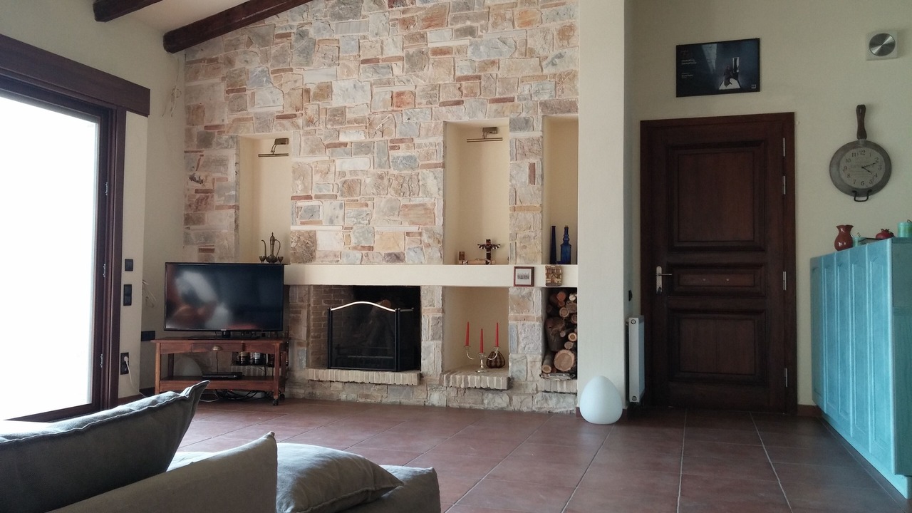 Photo of Livingroom in Kropia