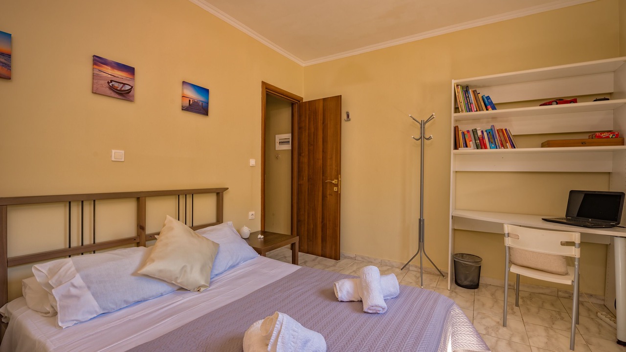 Photo of Bedroom in Argassi