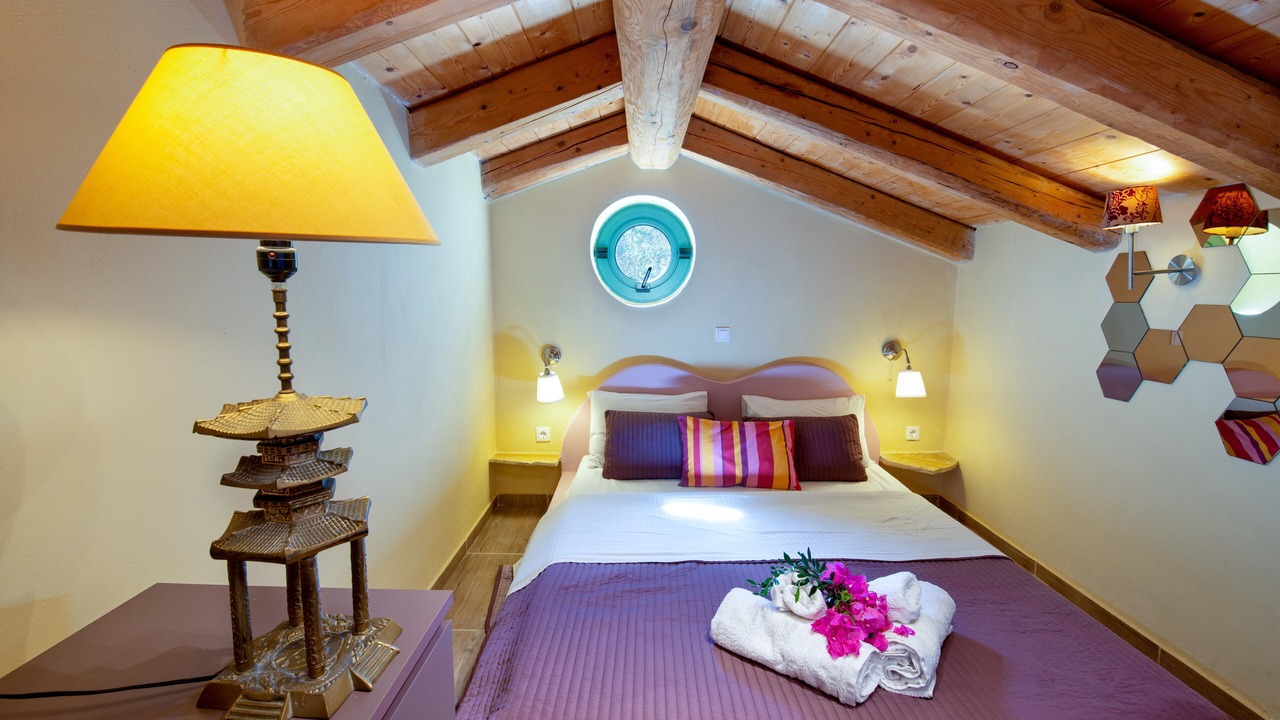 Photo of Bedroom in Mpogdanatika