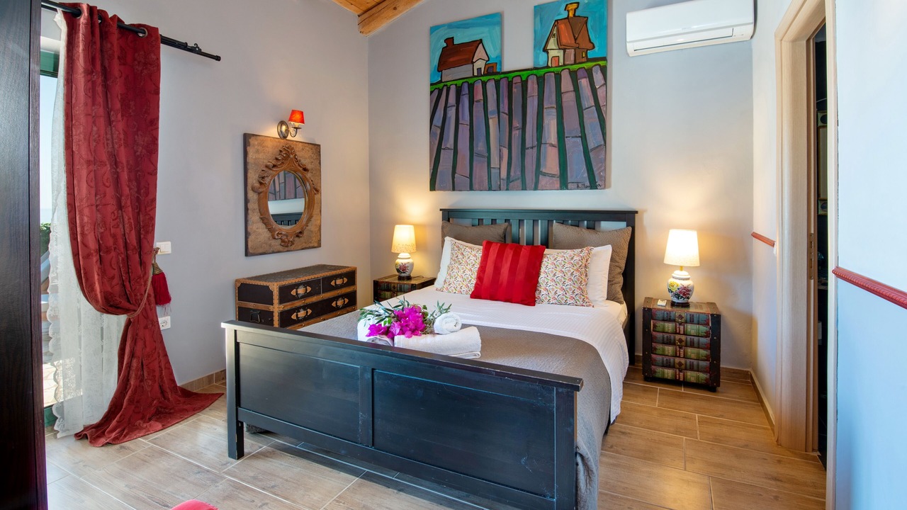 Photo of Bedroom in Mpogdanatika