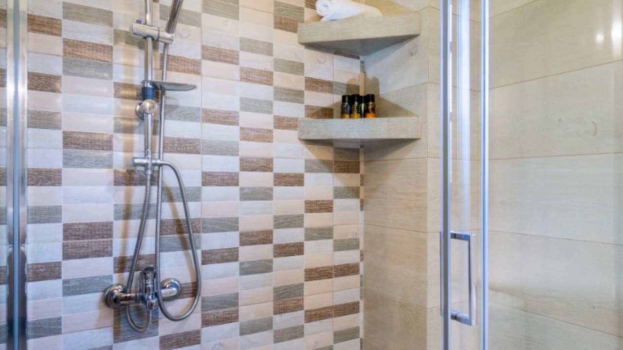 Photo of Bathroom in Pitharion
