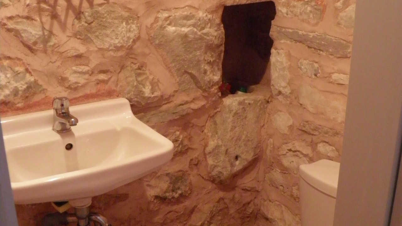 Photo of Bathroom in Layia