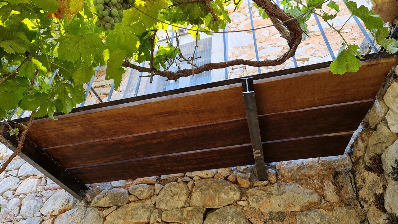 Photo of Patio Balcony in Layia