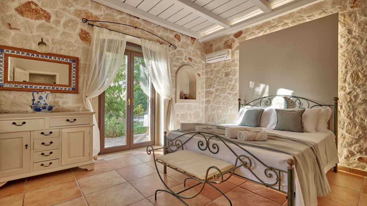 Photo of Bedroom in Koiliomenos