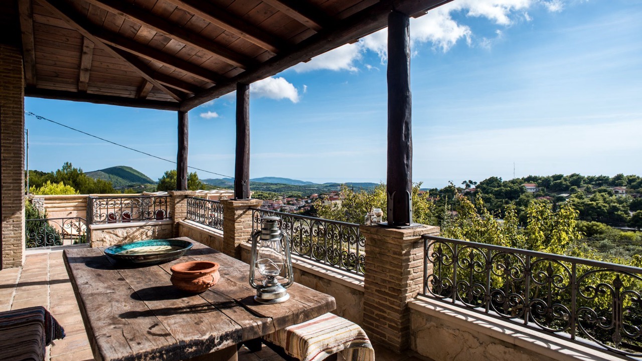 Photo of Outdoor in Koiliomenos