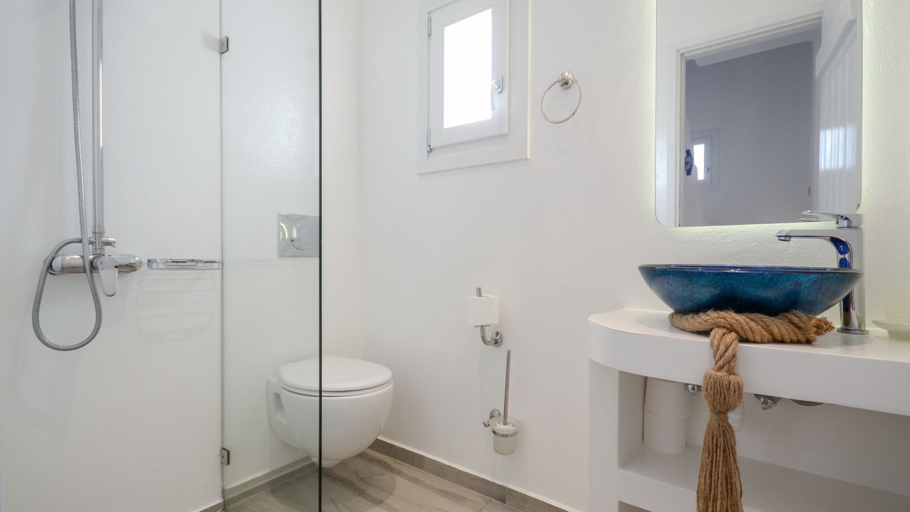 Photo of Bathroom in Plaka