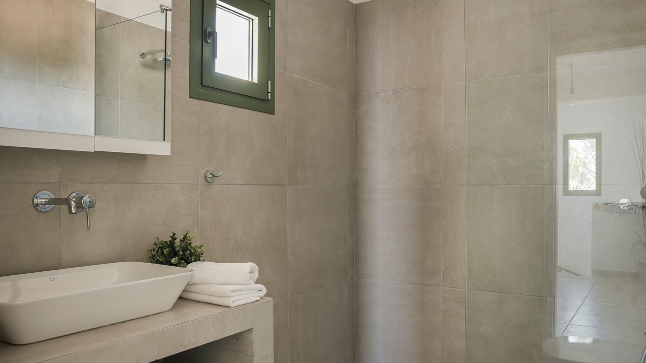 Photo of Bathroom in Skala