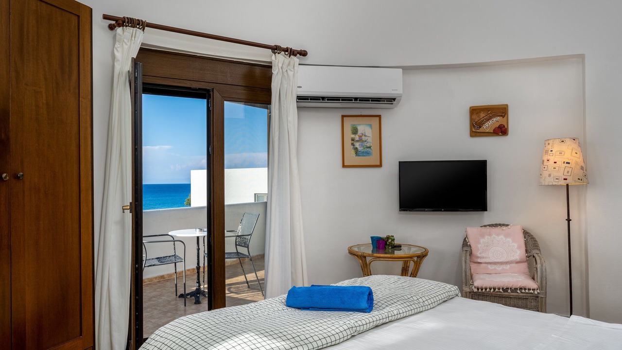 Photo of Bedroom in Ialyssos