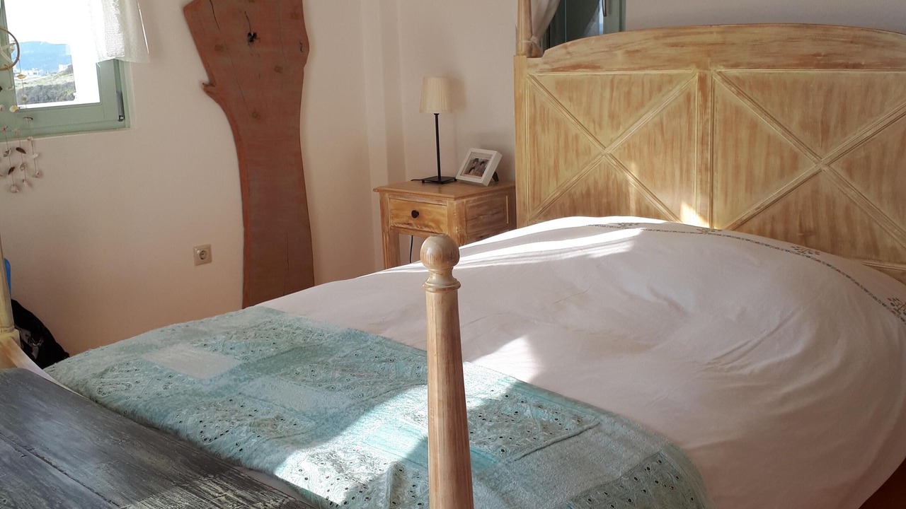 Photo of Bedroom in Milos