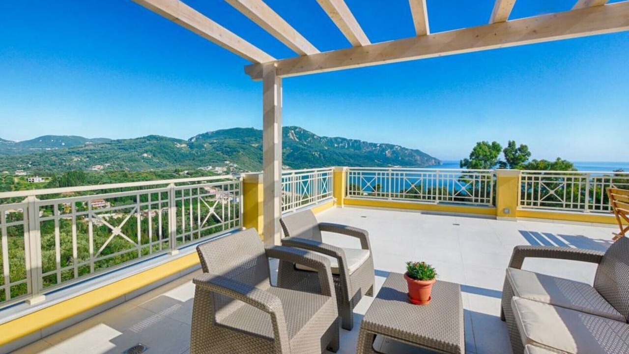 Photo of Patio Balcony in Termenades