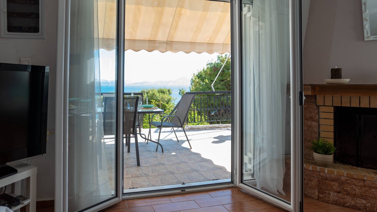 Photo of Livingroom in Limni Vouliagmenis