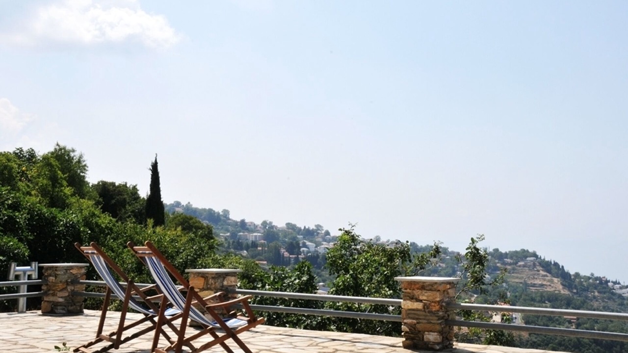 Photo of Patio Balcony in Makrynitsa