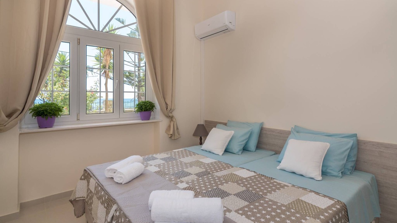 Photo of Bedroom in Akrotiri