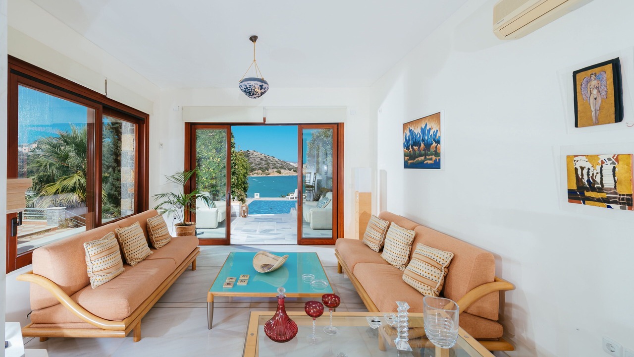 Photo of Livingroom in Almyros
