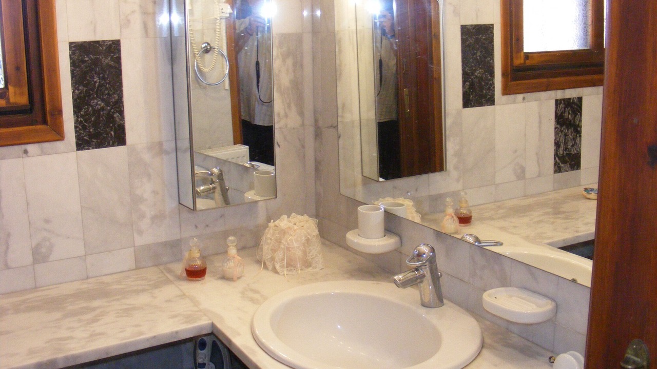 Photo of Bathroom in Myloi