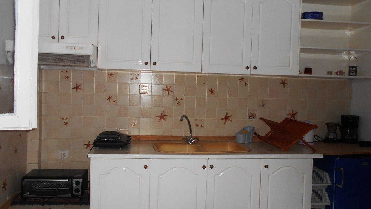 Photo of Kitchen in Marathokampos