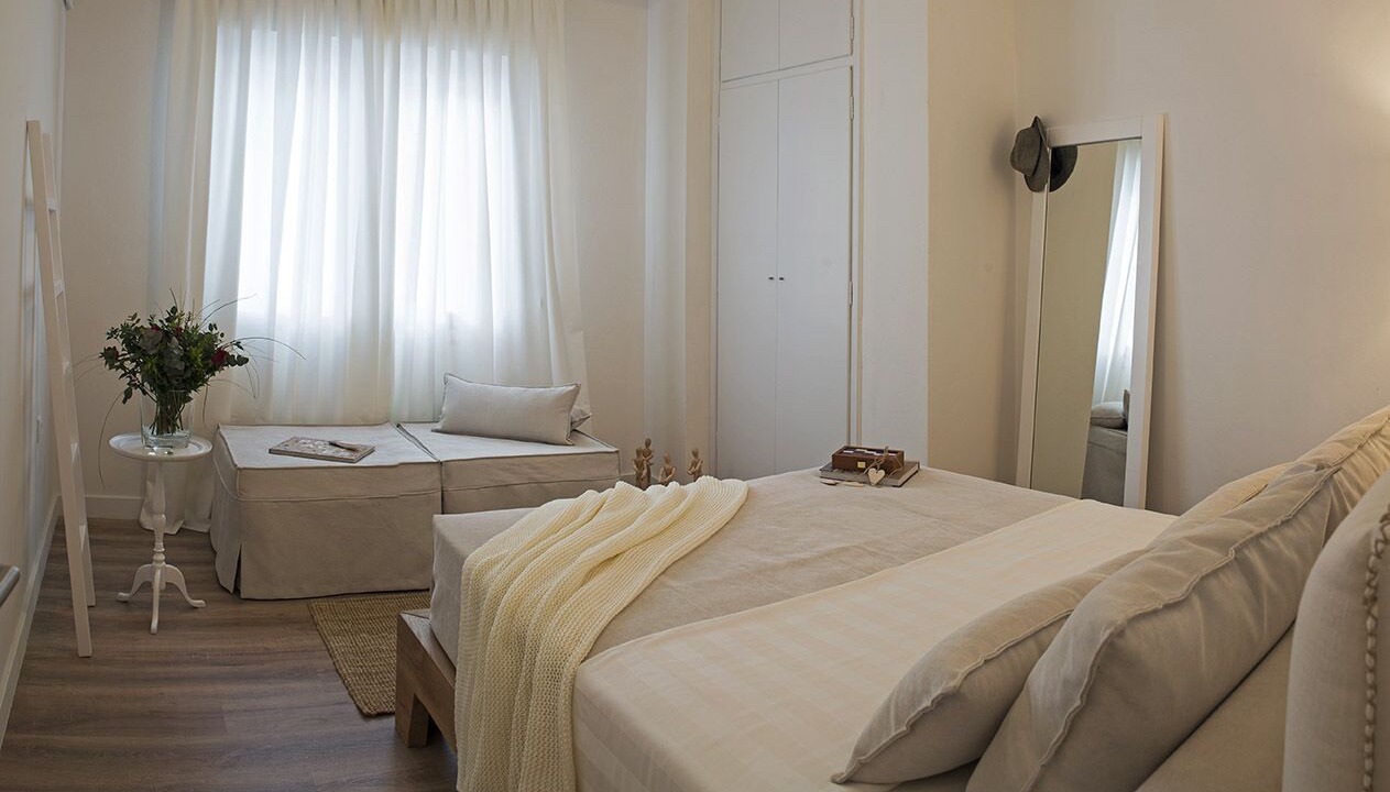 Photo of Bedroom in Platia Viktorias