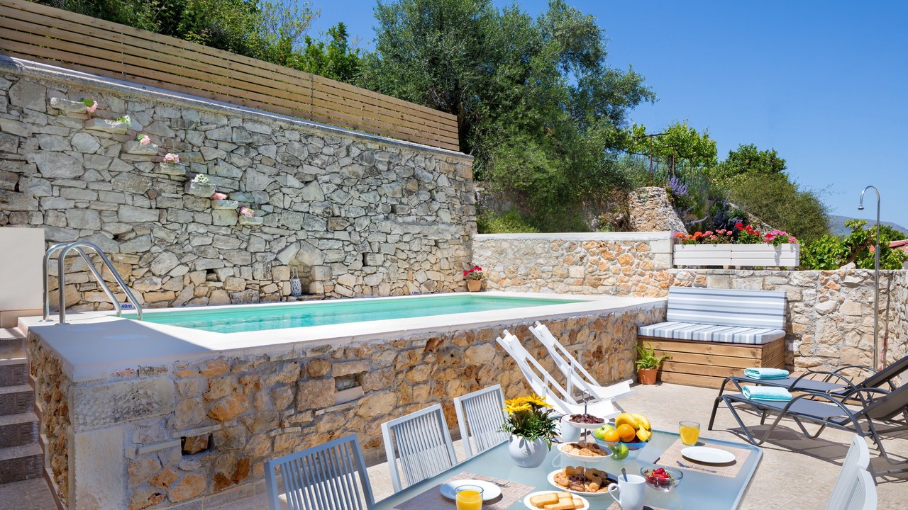 Photo of Outdoor in Makhairoi