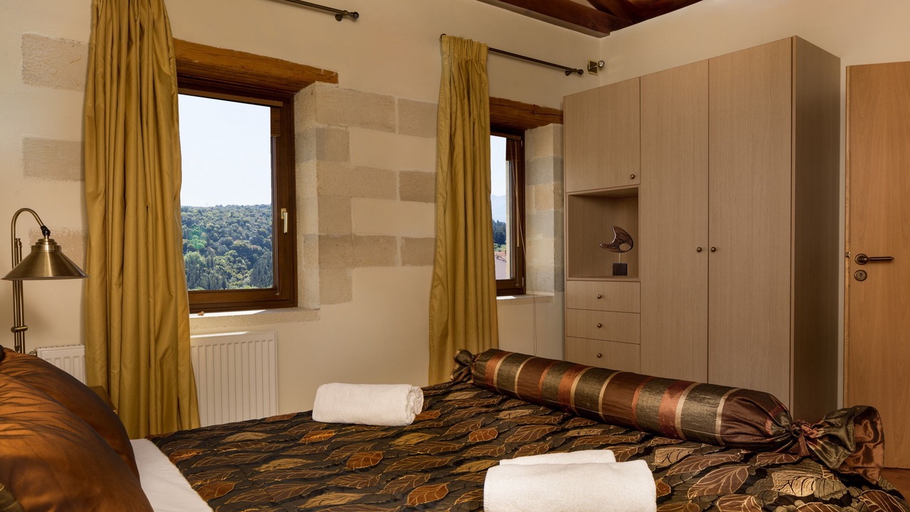 Photo of Bedroom in Makhairoi