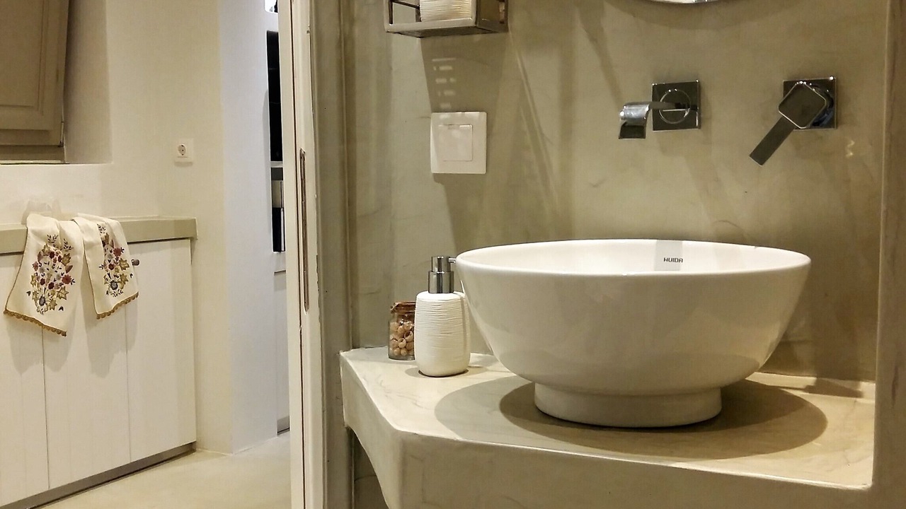 Photo of Bathroom in Ios